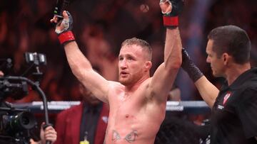 Justin Gaethje tras su última victoria ante Rafael Fiziev en el UFC 313.