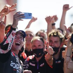 Dos terceros más o un segundo dejarán a Aprilia sin ventajas