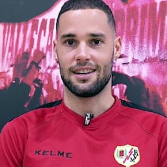 Mario Suárez cumple 32 años "en el mejor momento de su vida"