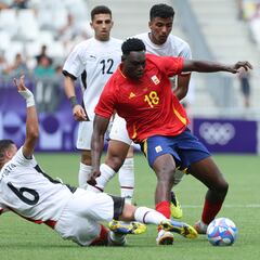 El fútbol tiene que pasar por el aro... olímpico