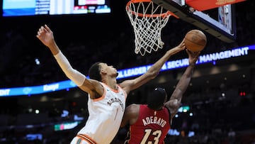 Jimmy Butler frena a Wembanyama