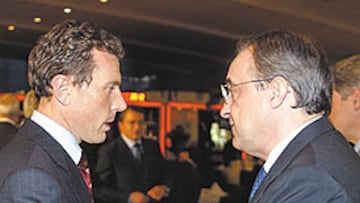 <b>LA CONFIRMACIÓN</b>. Florentino se lo dijo a Butragueño en la cena de la Fundación Madrid 2012.