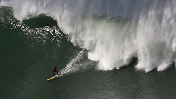 Olas de seis metros en el Punta Galea Challenge de Getxo