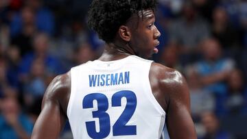 L¨ªo en la NCAA: proh¨ªben jugar a un posible n¨²mero 1 del 'draft', revoca la decisi¨®n y se reivindica