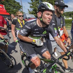 Cavendish se retira lesionado