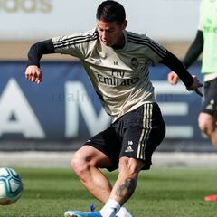 James ya prepara el clásico y busca un lugar ante Barcelona