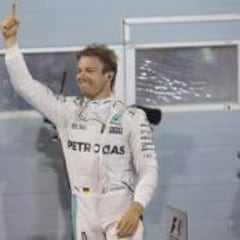 El futuro no inquieta a Rosberg: "Estaré en Mercedes un tiempo"