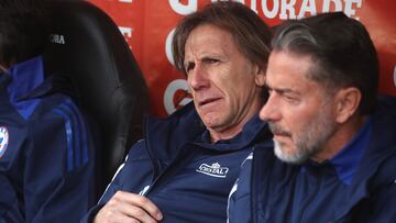 Futbol, Chile vs Bolivia.
Primera rueda, clasificatorias al Mundial 2026.
El entrenador de la seleccion chilena Ricardo Gareca es fotografiado durante el partido de la primera rueda de las eliminatorias al mundial 2026 contra Bolivia disputado en el estadio Nacional de Santiago, Chile.
10/09/2024
Jonnathan Oyarzun/Photosport
Football, Chile vs Bolivia.
World Cup 2026 qualifiers.
Chile's head coach Ricardo Gareca is pictured during a 2026 World Cup qualifier match against Chile at the National stadium in Santiago, Chile.
10/09/2024
Jonnathan Oyarzun/Photosport