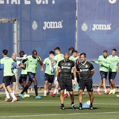 Quique reactiva la competencia del grupo