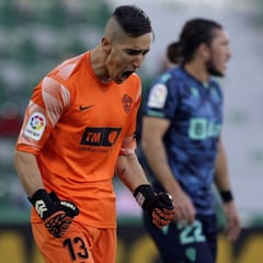 El Elche mantiene a 16 jugadores con contrato más seis que regresan de cesiones