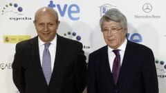 Cerezo: "No hay técnico que haya hecho lo de Simeone"