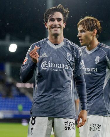 Pacheta reconstruye al Granada