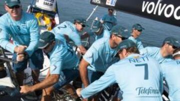 El 'Telefónica' recorta y el 'Groupama' sigue liderando