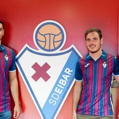 Chema, Bautista y Vadillo, presentados con el Eibar