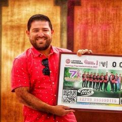 Banda MS estrena billete de la Lotería Nacional con su imagen