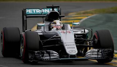 Hamilton on pole but new qualifying format falls flat