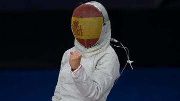 Cairo (Egypt), 20/07/2022.- Araceli Navarro of Spain reacts during the women's individual saber semifinals match against Emura Misaki of Japan at the Fencing World Championships in Cairo, Egypt, 20 July 2022. (Egipto, Japón, España) EFE/EPA/MOHAMED HOSSAM
