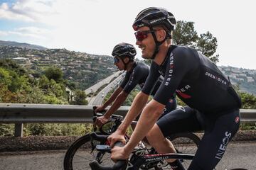 Egan Bernal, Richard Carapaz, Andrey Amador, Jonathan Castroviejo, Michal Kwiatkowski, Luke Rowe, Pavel Sivakov y Dylan van Baarle entrenan para el Tour de Francia 2020.