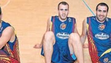 <b>LA SELECCIÓN ESTÁ EN SUS MANOS. </b>José Manuel Calderón, Sergio Rodríguez y Carlos Cabezas repiten como los tres bases de Pepu.