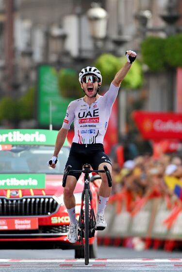 Adam Yates, vencedor de etapa.