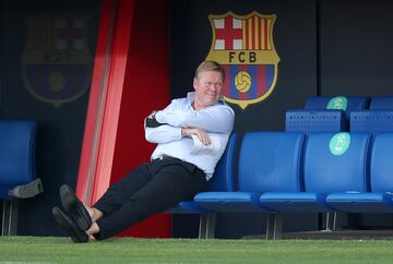 La Federaci¨®n neerlandesa recibi¨® 4,5M€ cuando Koeman fich¨® por el Barcelona. El propio Koeman abon¨® la cantidad tras acordarla como parte de sus negociaciones salariales con el Barcelona.