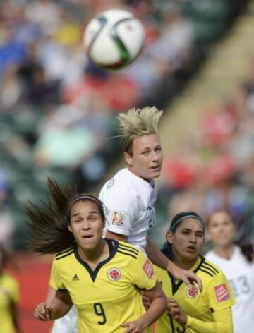 Colombia disputó cuatro partidos en Canadá 2015; ganó uno, empató otro y perdió dos.