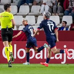 Yeremay y David Mella se presentan a España