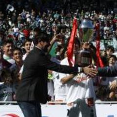Temuco golea y sella su regreso a Primera con fiesta