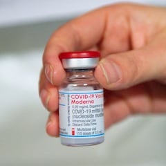 How long does the Moderna vaccine last?