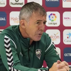 Lucas Alcaraz: "Debemos estar alerta, el Racing ha sido un rival peligroso todo el año"