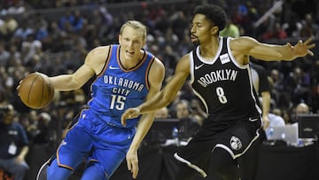 Kyle Singler, con Oklahoma City Thunder.