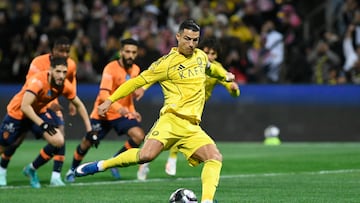 Soccer Football - Saudi Pro League - Al Fayha v Al Nassr - Al-Majma'ah Sports City Stadium, Al Majma'ah, Saudi Arabia - February 28, 2026 Al Nassr's Cristiano Ronaldo fails to score from the penalty spot REUTERS/Stringer