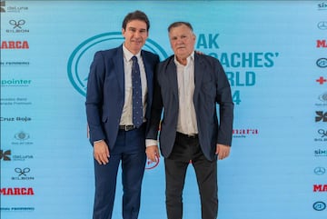 Aitor Karanka, con José Antonio Camacho.