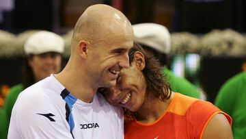 Ivan Ljubicic y Rafa Nadal se saludan tras la final del Masters de Madrid 2005.