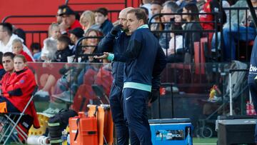 PALMA DE MALLORCA, 05/04/2025.- El técnico del Mallorca, Jagoba Arrasate, durante el partido de LaLiga entre el Real Mallorca y el Celta, este sábado en el estadio de Son Moix, en Palma. EFE/CATI CLADERA