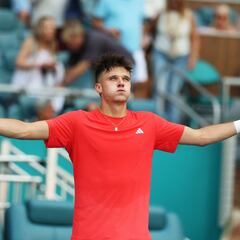 Mensik, el tapado de la nueva generación del tenis