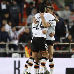 Rodrigo y Paulista apoyan a Garay tras su comunicado