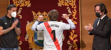 "Cre¨ªsteis en vosotros mismos cuando nadie daba un duro"