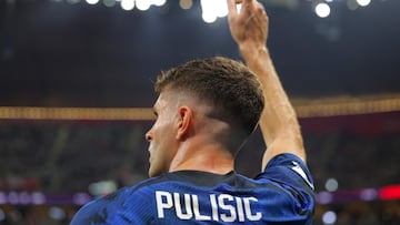 USA's forward #10 Christian Pulisic gestures during the Qatar 2022 World Cup Group B football match between England and USA at the Al-Bayt Stadium in Al Khor, north of Doha on November 25, 2022. (Photo by Odd ANDERSEN / AFP)