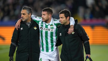 Aitor Ruibal, tras lesionarse.