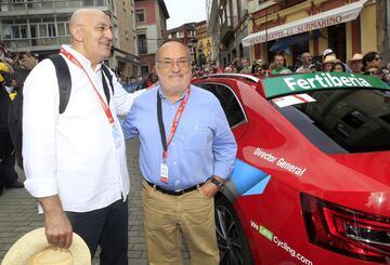 Ángel García Colín, relaciones institucionales de PRISA, y Alfredo Relaño, directos de As.