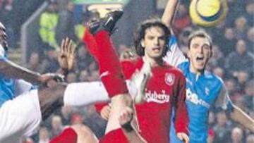 <b>DESCANSA. </b>Las rotaciones premian a Fowler y sientan a Morientes.