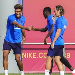 Valverde se la juega con una defensa inédita y experimental