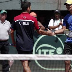 Julio Peralta y Hans Podlipnik dejan escapar títulos en Europa