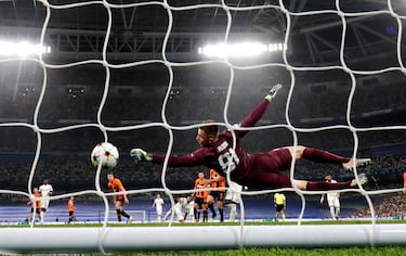 El Madrid dispara al aire