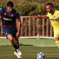 Santi Cazorla y Carlos Bacca deciden el Levante-Villarreal
