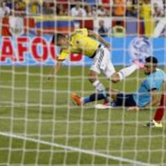 Macnelly: "Me sentí bien en la Selección, le di juego"