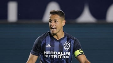 Javier Hernández debuts with a brace in his second year in MLS