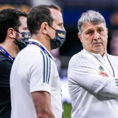 Jiménez y Guardado aparecen en lista del Tri para eliminatoria