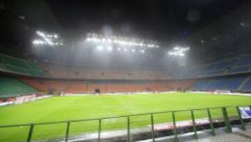 EN DUDA. El Meazza de Milán está en mal estado.